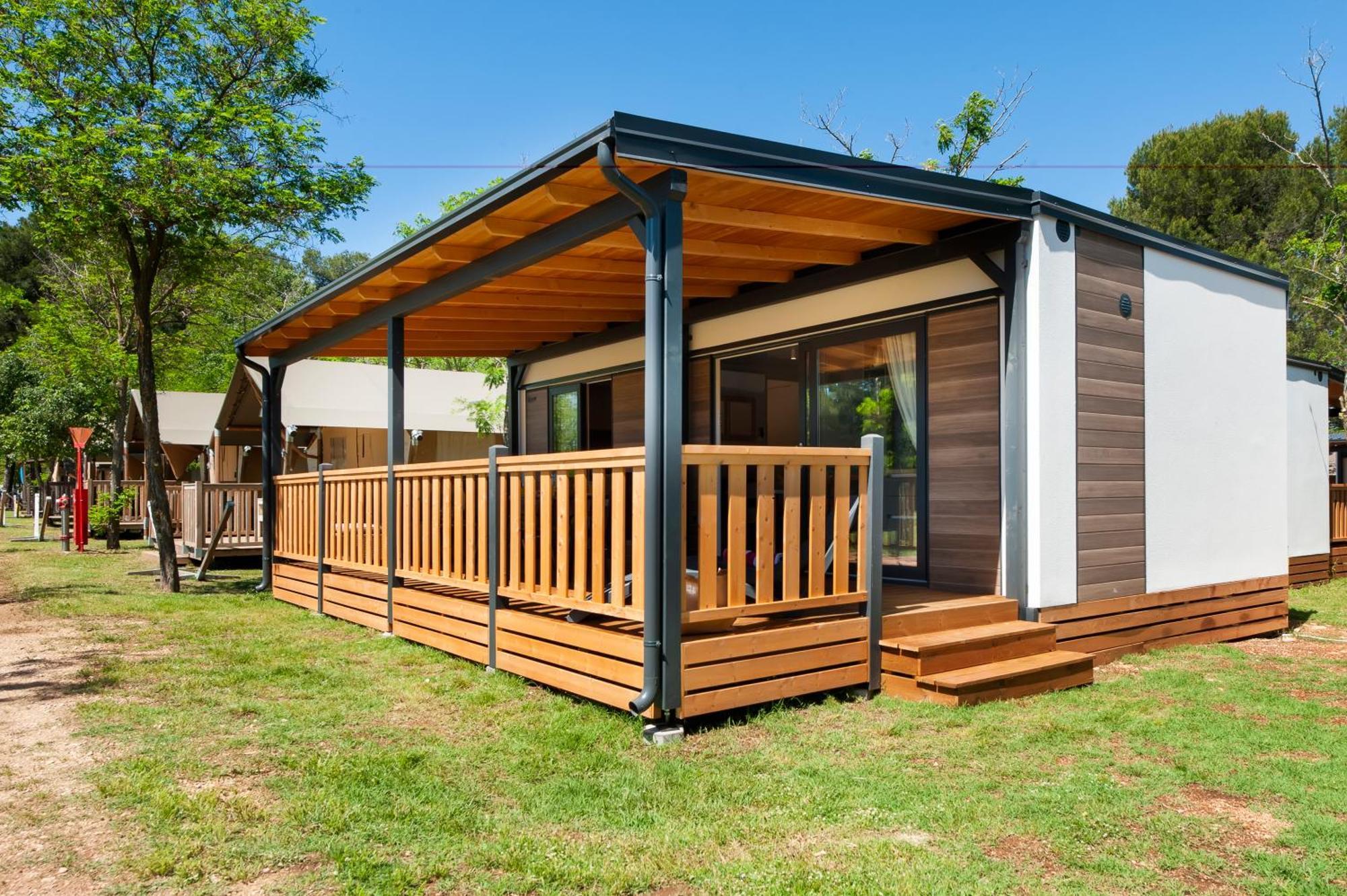 Glamping And Mobile Homes Lavanda - Holiday Centre Bi Village Fažana Kültér fotó